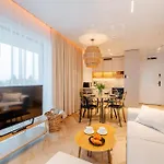 Apartament Widok Na Morze Morska Harmonia By Perłowa Przystań Rent *